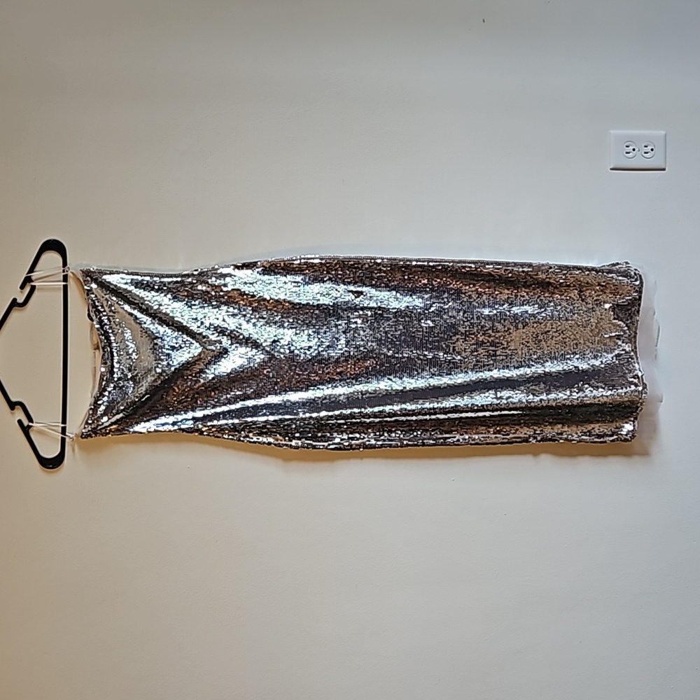 Zara Silver Sequin XS Strapless Midi Dress